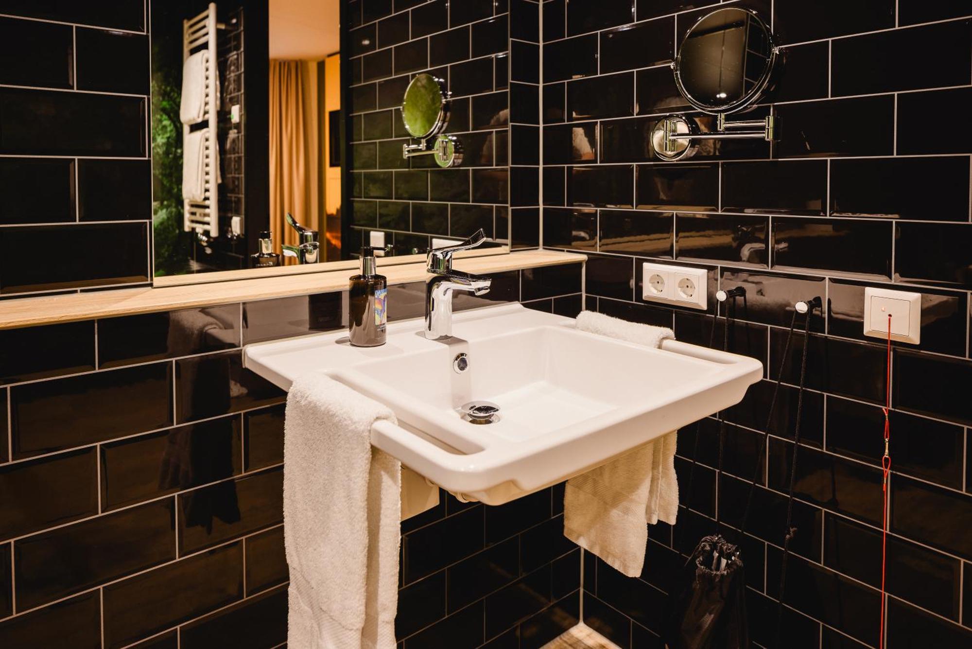 Rioca Hafeninsel Posto 8 Aparthotel Offenbach am Main Luaran gambar